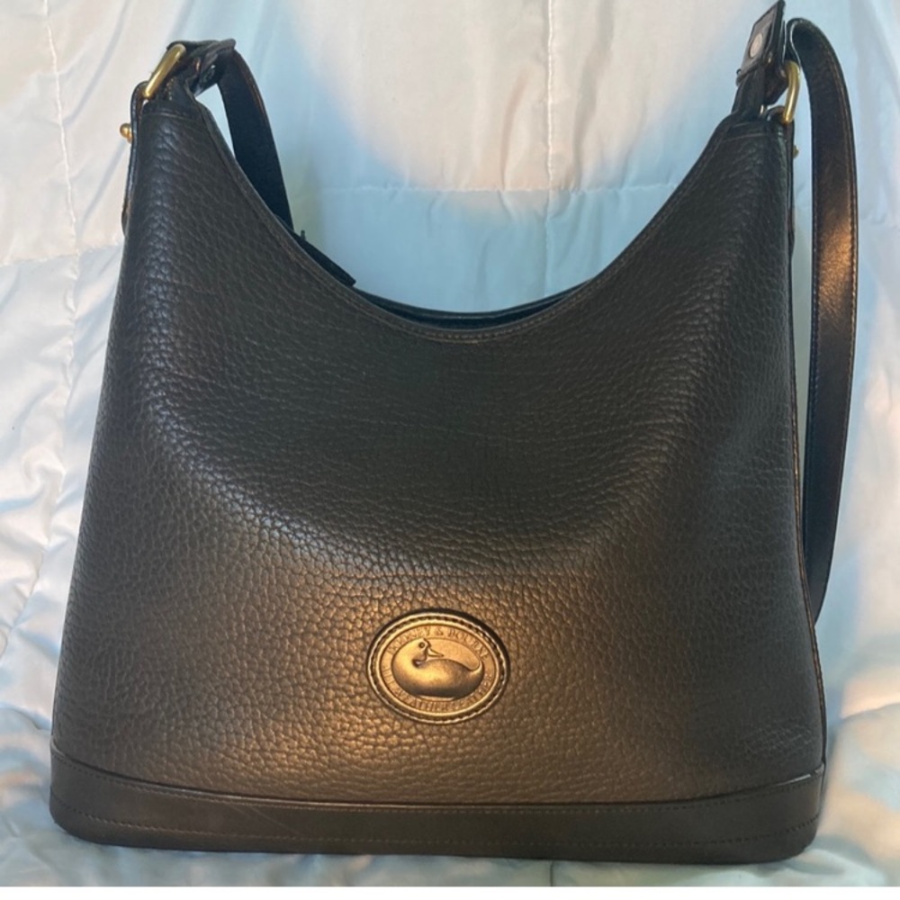 Dooney and Bourke: large hobo, all Weaver leather